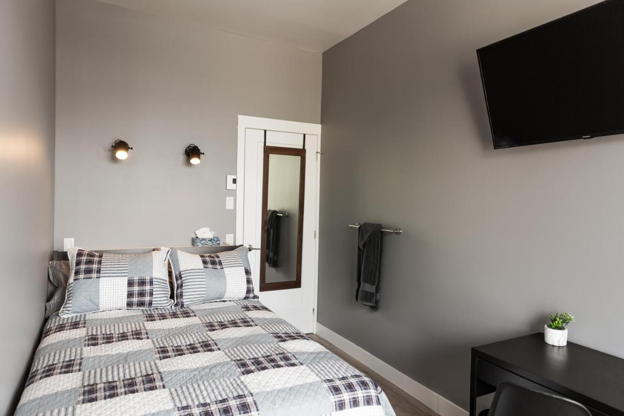 Chez Fx Bed & Breakfast La Tuque Ngoại thất bức ảnh